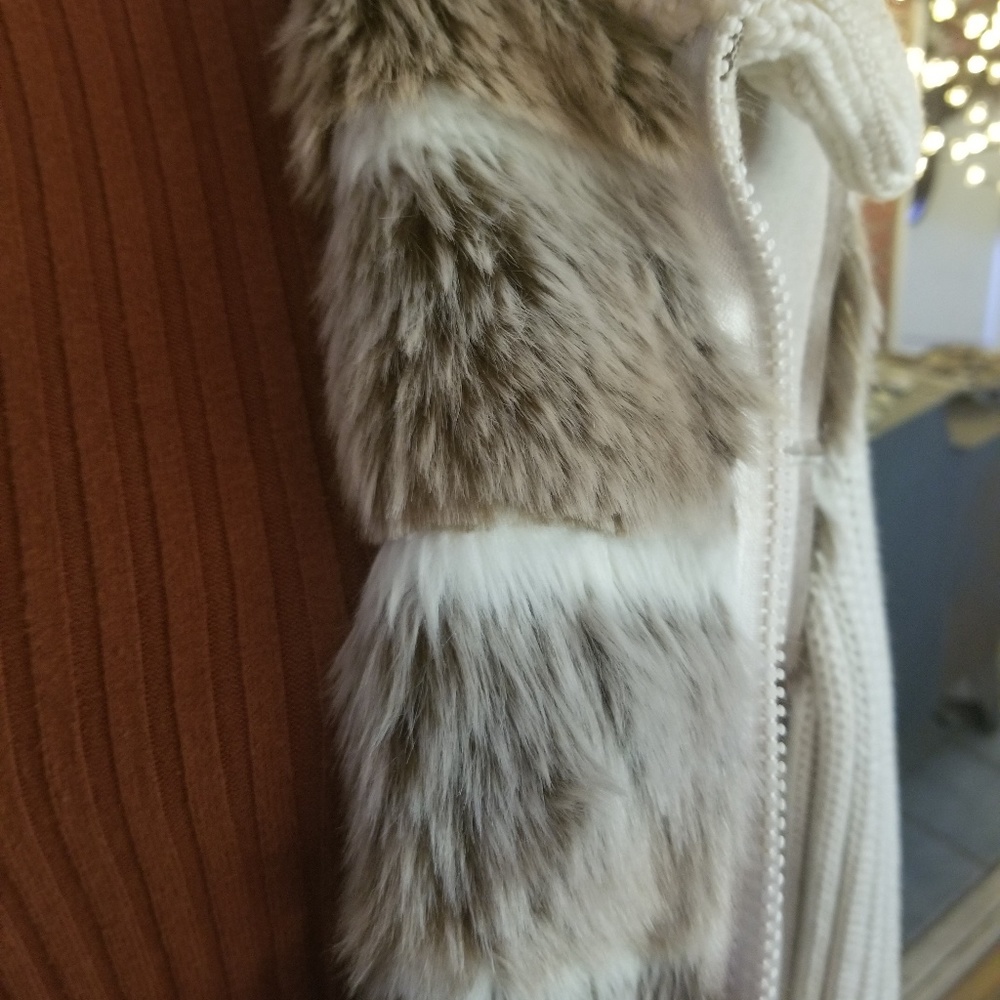 Coat - Picture 3 of 3